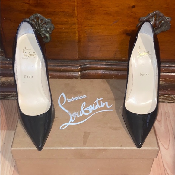 Shoes - So Kate Christian Louboutin